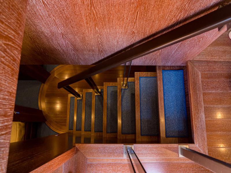 Book yachts online - motorboat - Cantieri di Pisa Akhir 85 - Maestrale - rent