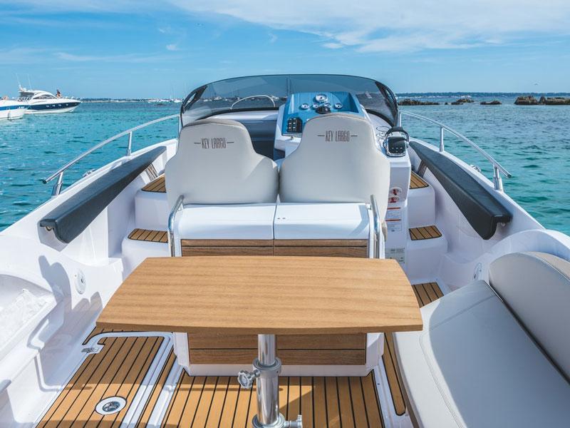 Book yachts online - motorboat - Key Largo 27 - Madrigal IV - rent