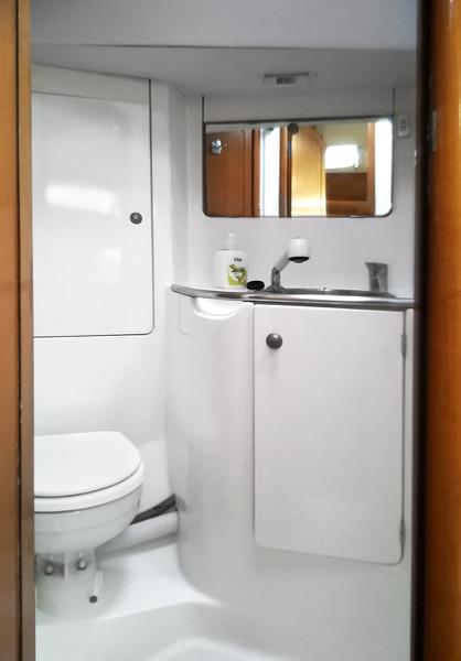 Book yachts online - sailboat - Sun Odyssey 45.2 - Panagiota - rent