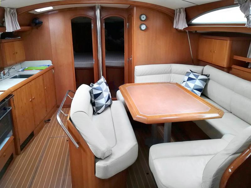 Book yachts online - sailboat - Sun Odyssey 45.2 - Panagiota - rent