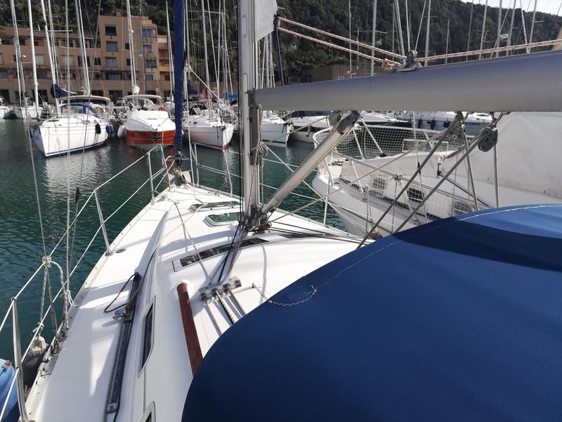 Book yachts online - sailboat - Oceanis 323 - 4 Venti - rent