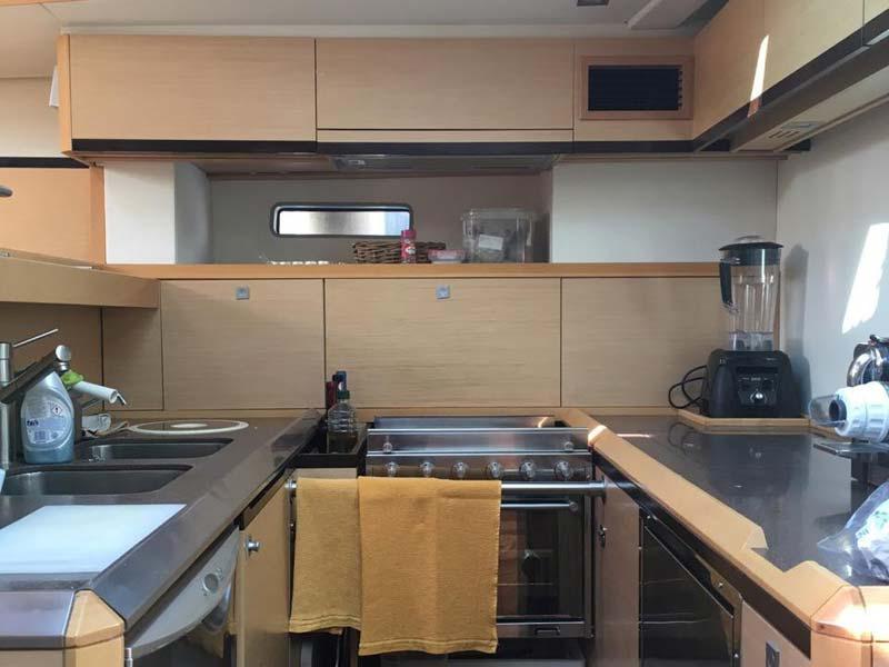 Book yachts online - sailboat - Bordeaux 60 - Baveaux - rent