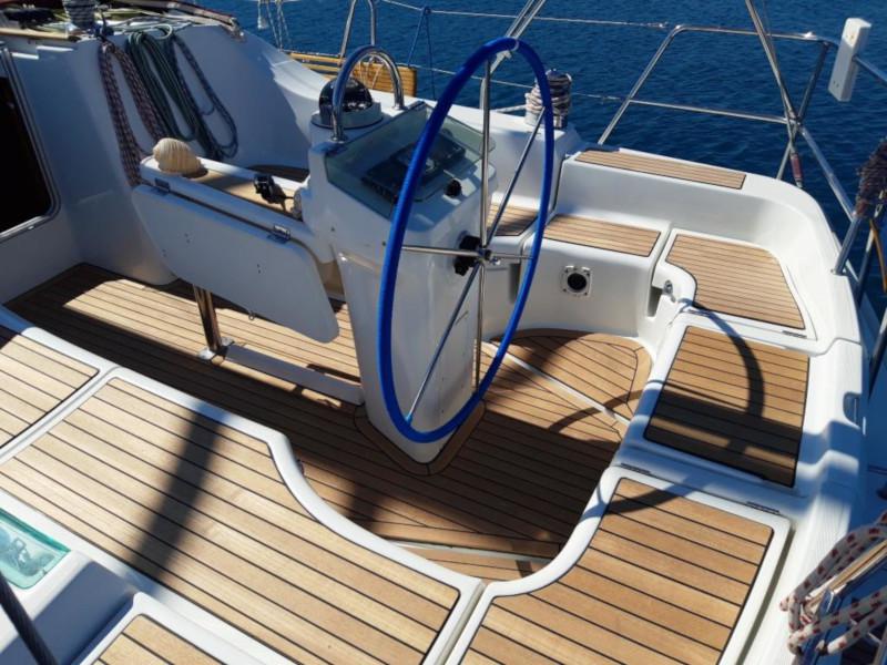 Book yachts online - sailboat - Oceanis 393 Clipper - Škuribanda (refitted 2021) - rent