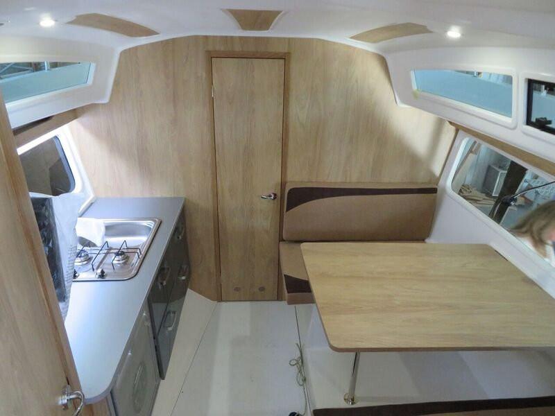 Book yachts online - motorboat - Balt 818 Titanium - Valentina 2 - rent