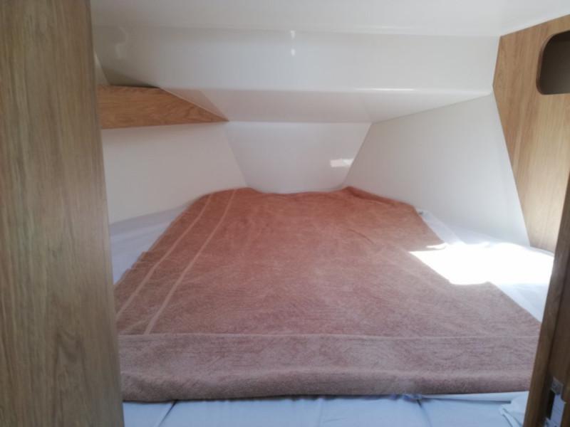 Book yachts online - motorboat - Balt 818 Titanium - Valentina 2 - rent