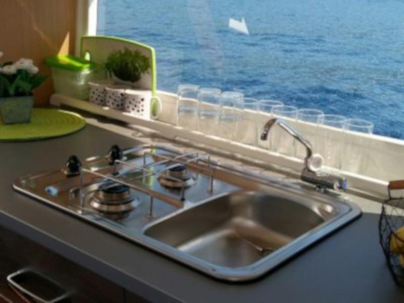 Book yachts online - motorboat - Balt 818 Titanium - Valentina 2 - rent