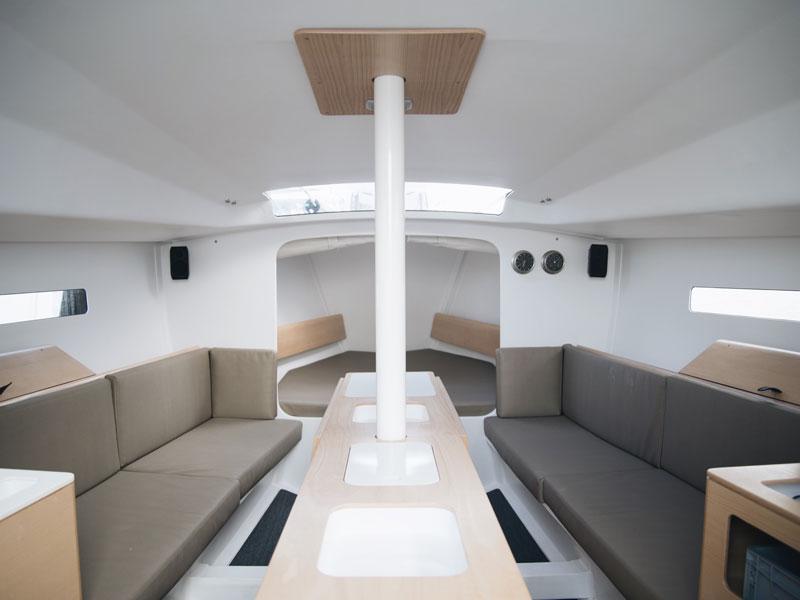 Book yachts online - sailboat - Pogo 30 - Spica - rent