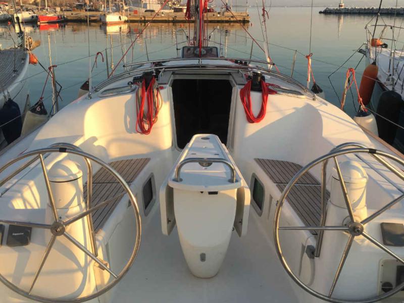 Book yachts online - sailboat - Sun Odyssey 39i - Sofia - rent