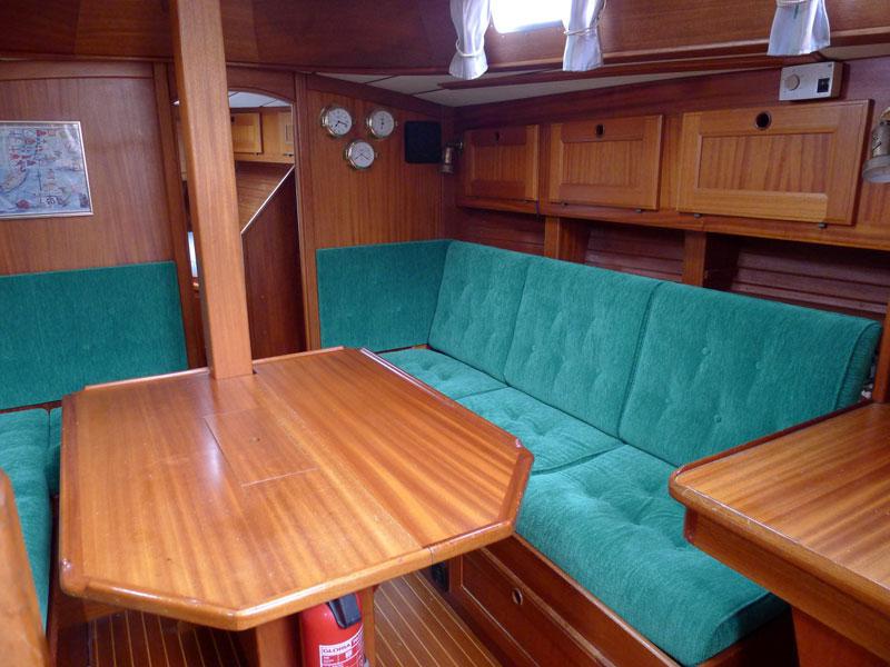 Book yachts online - sailboat - Najad 360 - Amphitrite - rent