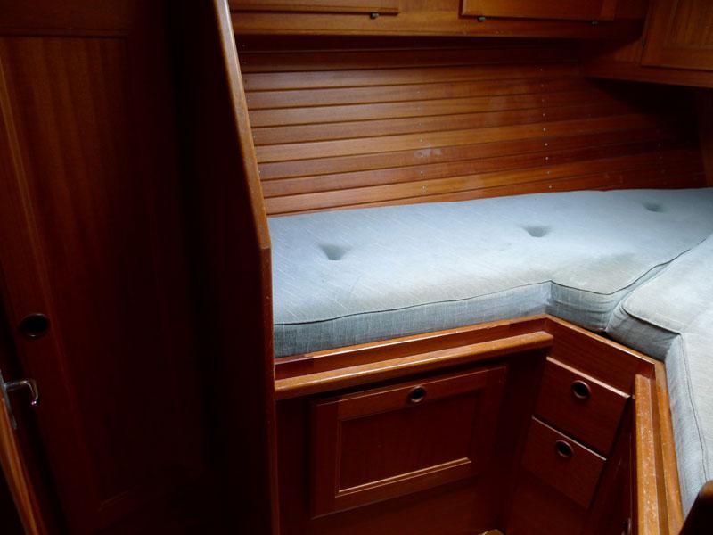 Book yachts online - sailboat - Najad 360 - Amphitrite - rent