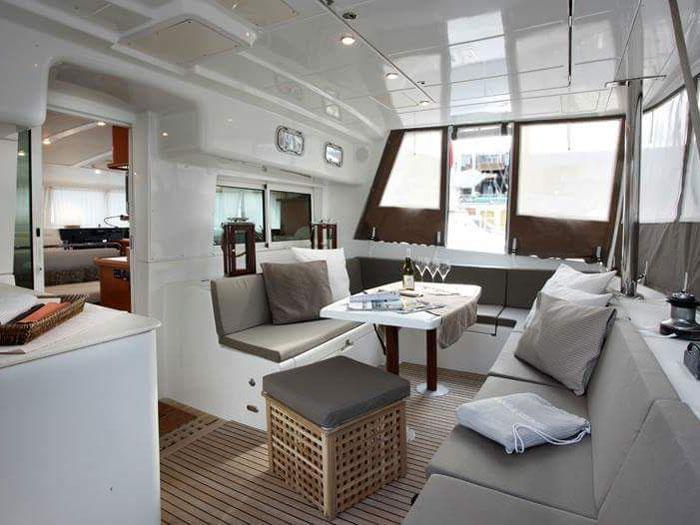 Book yachts online - catamaran - Lagoon 440 - Freedom 3 - rent
