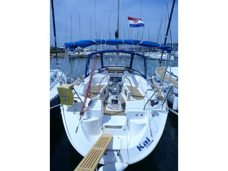 Book yachts online - sailboat - Bavaria 36 - Kai - rent