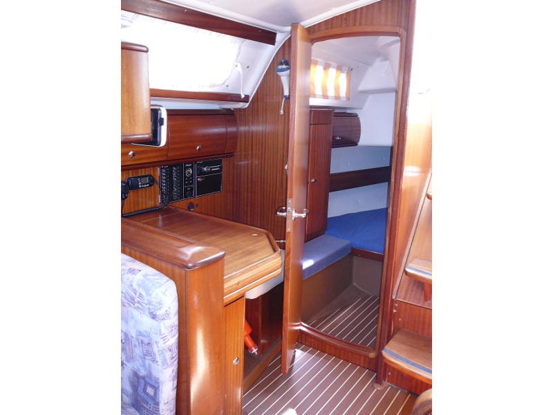 Book yachts online - sailboat - Bavaria 36 - Kai - rent