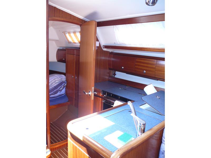 Book yachts online - sailboat - Bavaria 36 - Kai - rent