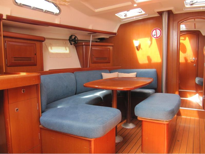 Book yachts online - sailboat - Oceanis 393 Clipper - Mare - rent