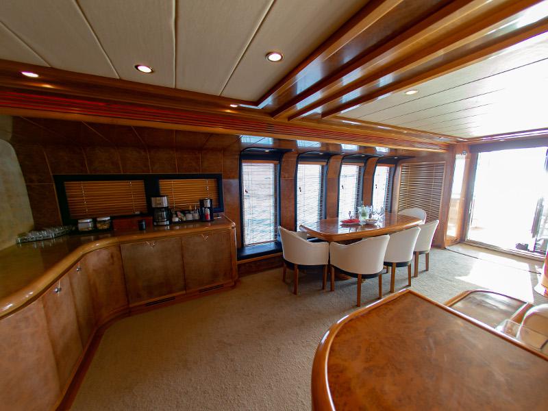 Book yachts online - motorboat - Posillipo Technema 82 - Say Yes - rent