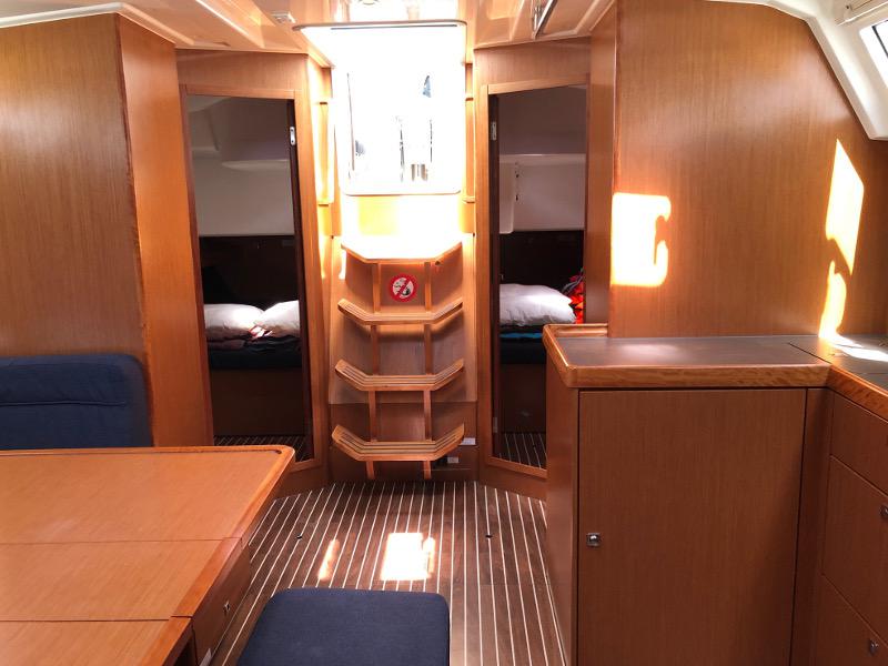 Book yachts online - sailboat - Bavaria Cruiser 46 - H2O - rent