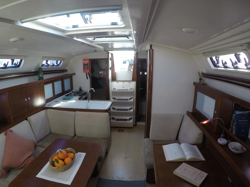 Book yachts online - sailboat - Hanse 375 - Laska - rent