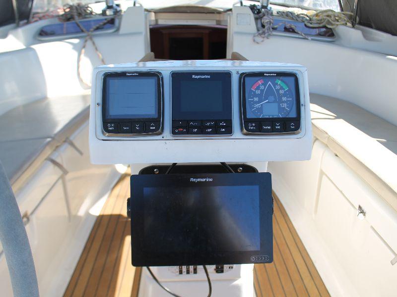 Book yachts online - sailboat - Bavaria 46 Cruiser - cristina - rent