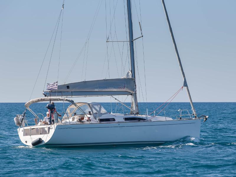 Book yachts online - sailboat - Salona 44 - Daddy's Toy - rent