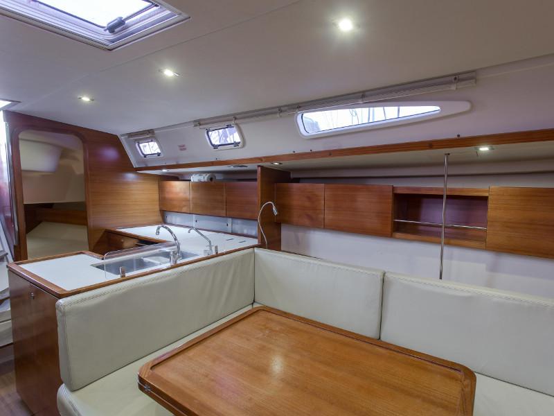 Book yachts online - sailboat - Salona 44 - Daddy's Toy - rent