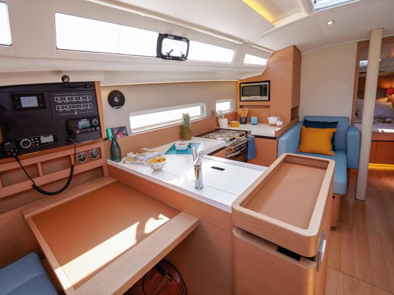 Book yachts online - sailboat - Sun Odyssey 410 - Elcano - rent