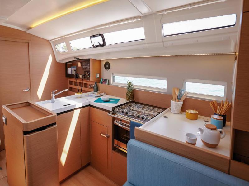 Book yachts online - sailboat - Sun Odyssey 410 - Sammy - rent