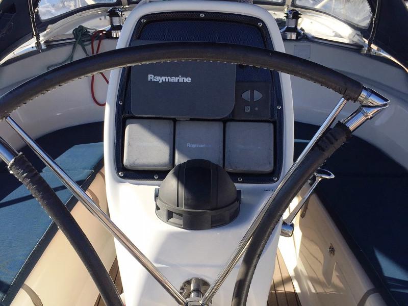 Book yachts online - sailboat - Bavaria 34 Cruiser - Skippy - rent