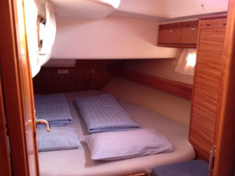 Book yachts online - sailboat - Bavaria 46 - Venus - rent