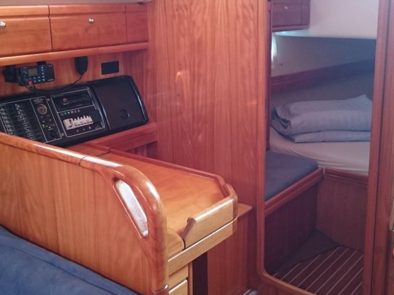 Book yachts online - sailboat - Bavaria 39 Cruiser - Adrenalin - rent