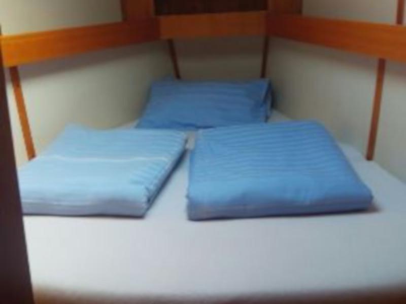 Book yachts online - sailboat - Elan 434 - Salima - rent