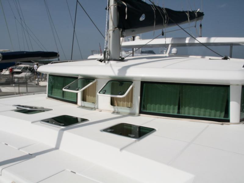 Book yachts online - catamaran - Lagoon 420 - JaJa 4 - rent