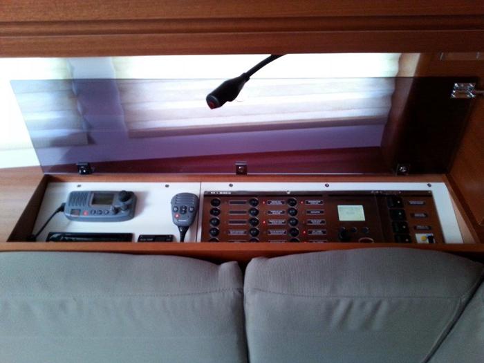 Book yachts online - sailboat - Dufour 500 GL - Maestro - rent