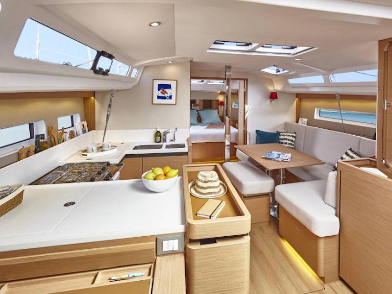 Book yachts online - sailboat - Sun Odyssey 440 - Diana - rent