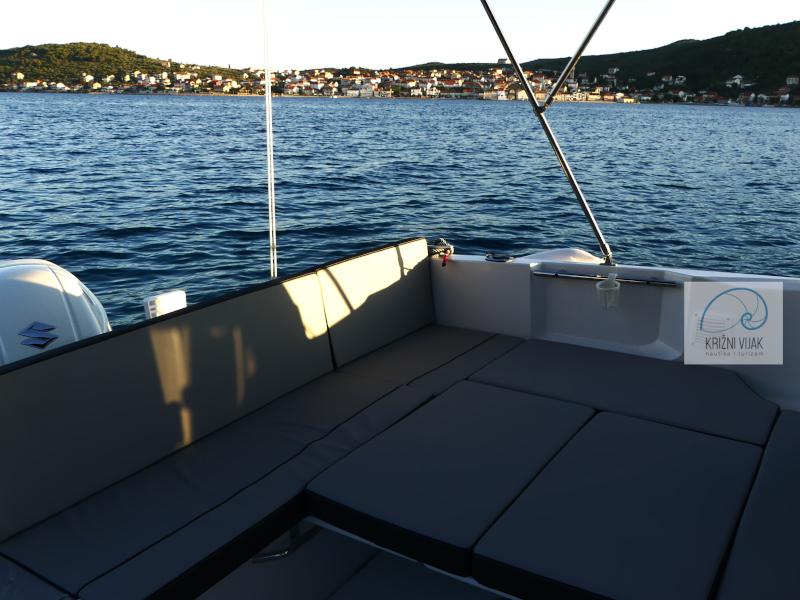 Book yachts online - motorboat - Merry Fisher 795 - POMALO - rent