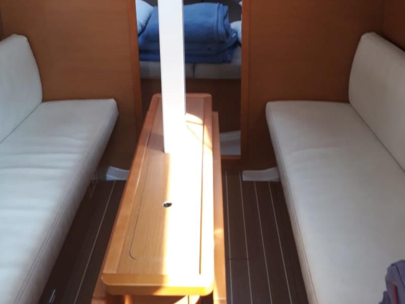 Book yachts online - sailboat - Sun Odyssey 33i - Omega - rent