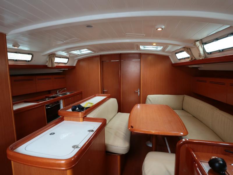 Book yachts online - sailboat - Cyclades 50.5 - Namenlos - rent