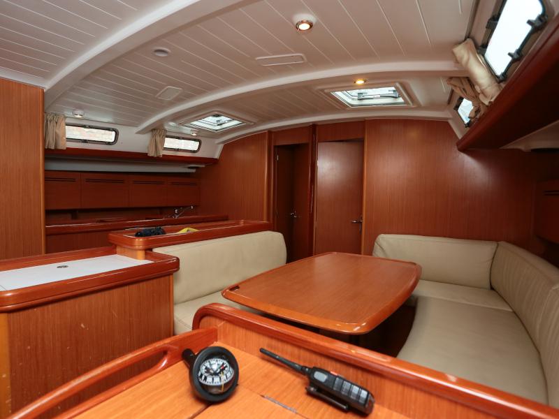 Book yachts online - sailboat - Cyclades 50.5 - Namenlos - rent