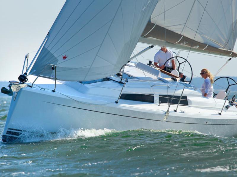 Book yachts online - sailboat - Hanse 315 - Waldi - rent