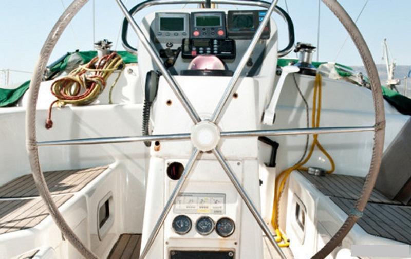 Book yachts online - sailboat - Bavaria 38 holiday - Dias - rent