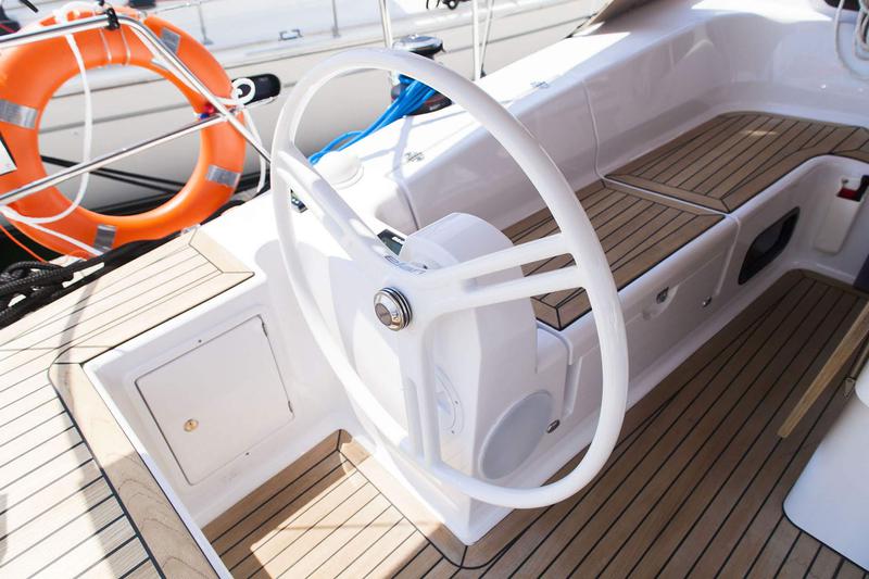 Book yachts online - sailboat - Elan 45 Impression - IBISS - rent