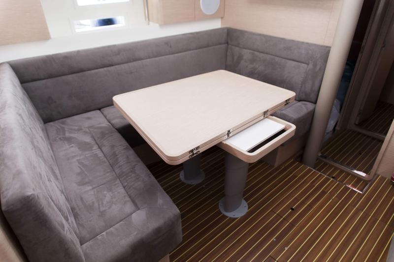 Book yachts online - sailboat - Elan 45 Impression - IBISS - rent