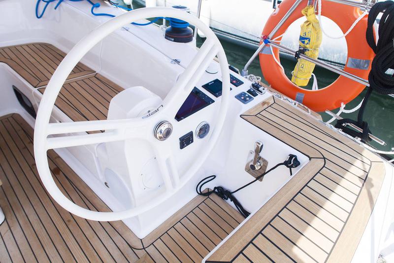 Book yachts online - sailboat - Elan 45 Impression - IBISS - rent