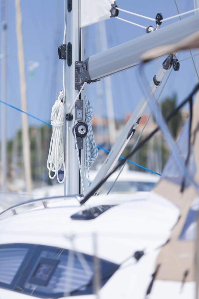 Book yachts online - sailboat - Elan 45 Impression - IBISS - rent