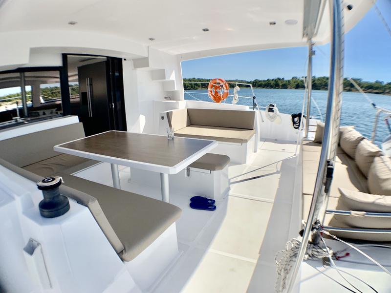 Book yachts online - catamaran - Bali 4.5 - SYLVESTER - rent