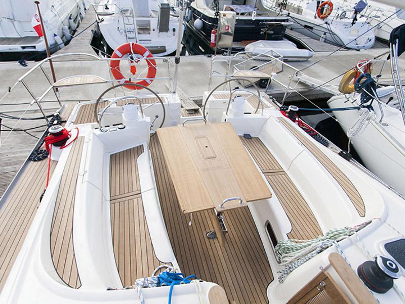 Book yachts online - sailboat - Delphia 47-4 - CRYNOLINE - rent