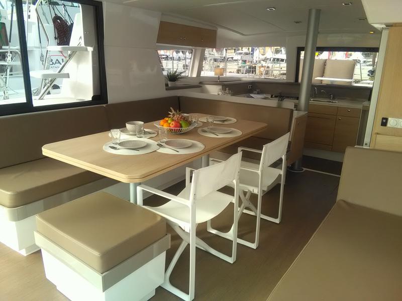 Book yachts online - catamaran - Bali 4.1 - TESTA - rent