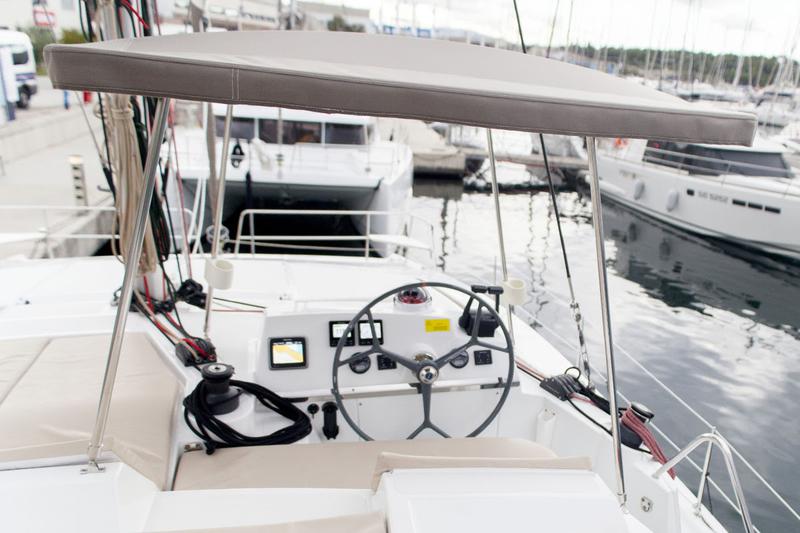 Book yachts online - catamaran - Bali 4.0 - ODYSSEY - rent