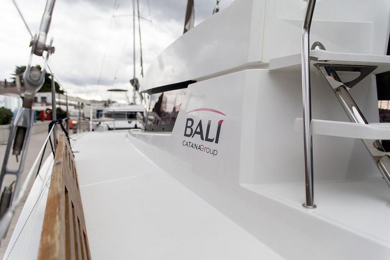 Book yachts online - catamaran - Bali 4.0 - ODYSSEY - rent