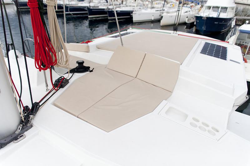 Book yachts online - catamaran - Bali 4.0 - ODYSSEY - rent